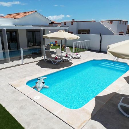 Ideal For Family Holidays, Near Beach And Golf- Casa James La Guirra ภายนอก รูปภาพ