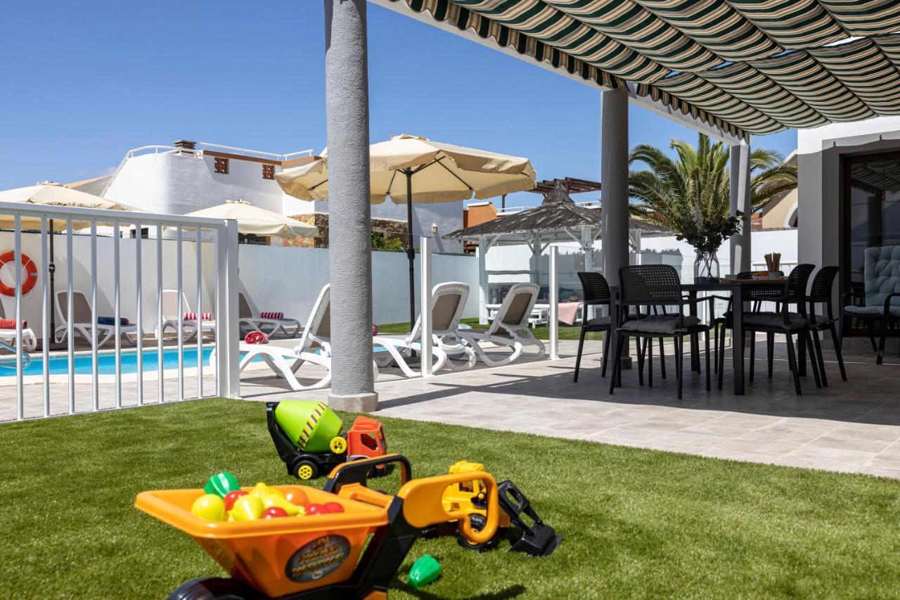 Ideal For Family Holidays, Near Beach And Golf- Casa James La Guirra ภายนอก รูปภาพ
